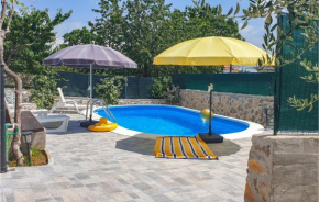 2 Bedroom Pet Friendly Apartment In Rijeka